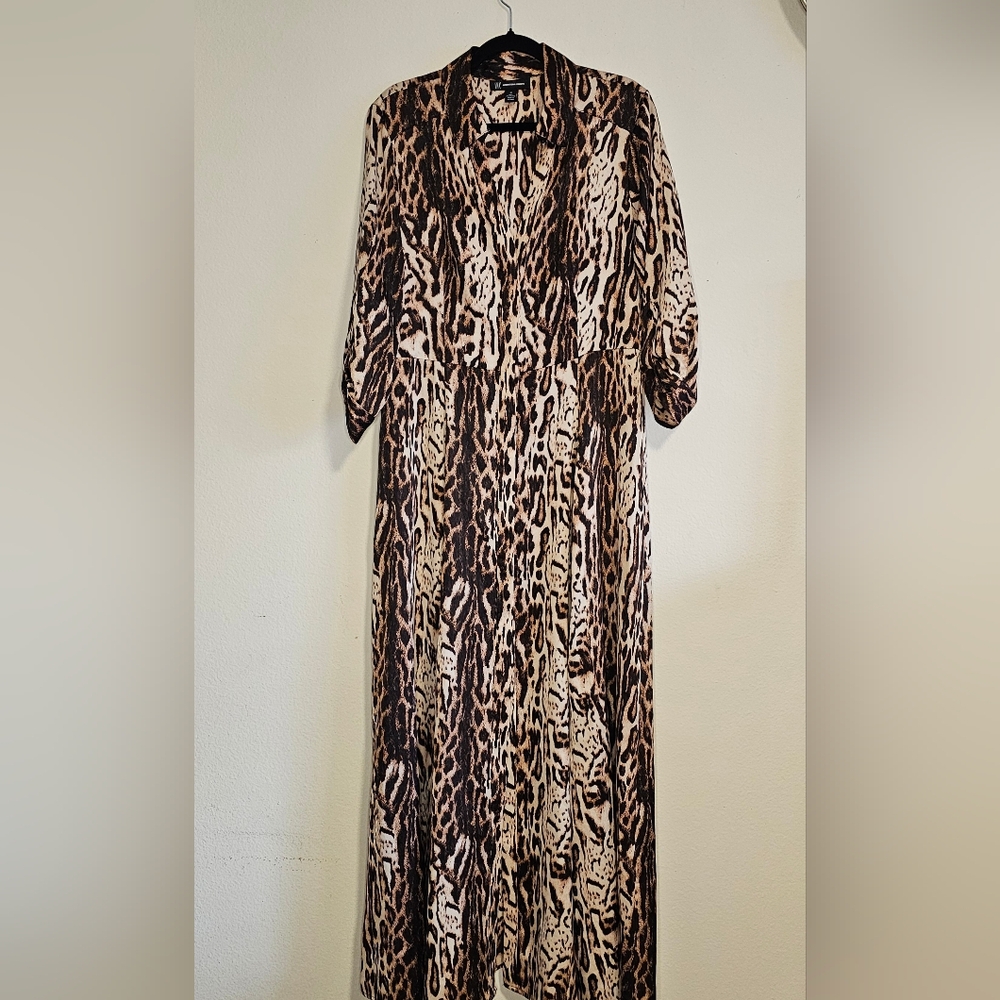 INC International Concepts Brown and White Dolman Sleeve Dress